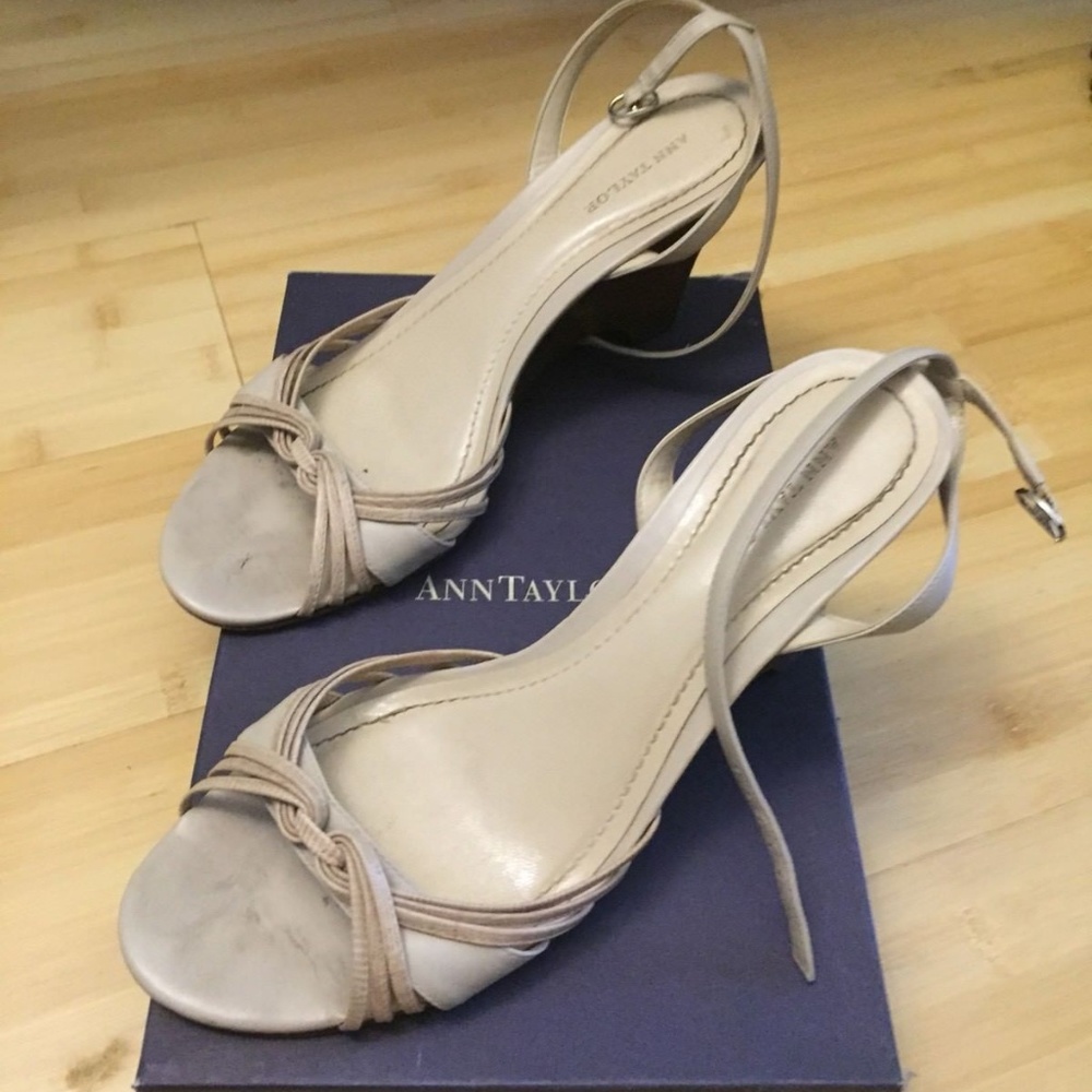 Ann Taylor Sienna Strappy Sandal Org.$198.00.